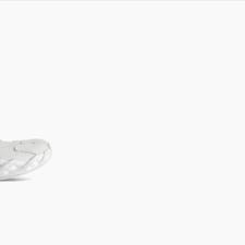 발렌시아가 신발 1050-> 629달러 먼데이 슈즈 약 40% OFF